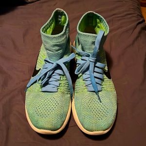 Nike Lunarepic size 9.5